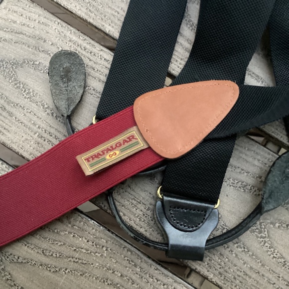 TRAFALGAR Men's Suspenders Button Braces Burgundy Red & Black Solid - Picture 3 of 4